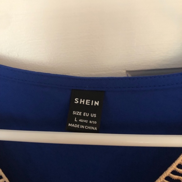 Women’s Blouse - Picture 2 of 4